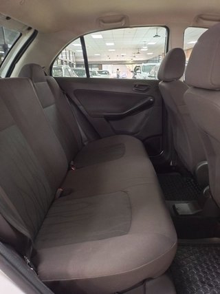 2016 TATA Bolt 1.2T XMS 5-DR - photo 3