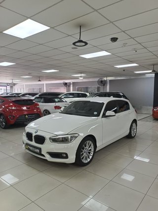 2016 BMW 1 Series 120i 5-DR AUTO - photo 3