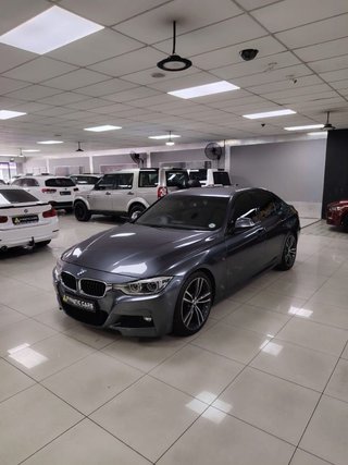 2017 BMW 3 Series 330i M SPORT AUTO - photo 3