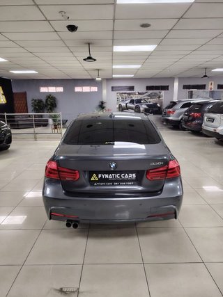 2017 BMW 3 Series 330i M SPORT AUTO - photo 5