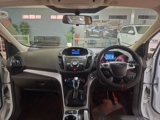 2014 Ford Kuga 2.0 TDCi TREND AWD AUTO - photo 4