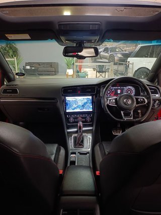 2013 Volkswagen Golf VII GTI 2.0 TSI DSG AUTO - photo 4