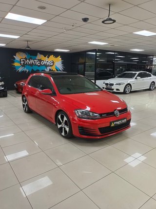 Volkswagen Golf Used vehicle for sale