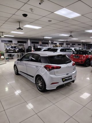 2016 Hyundai i20 1.4 N SERIES - photo 4