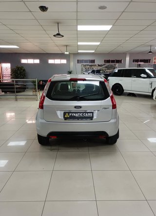 2012 Ford Figo 1.4 AMBIENTE - photo 5