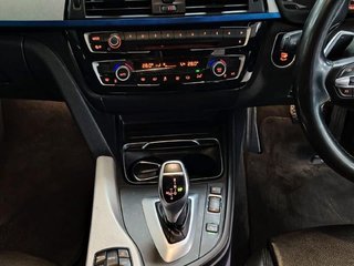 2017 BMW 3 Series 330i M SPORT AUTO - photo 5