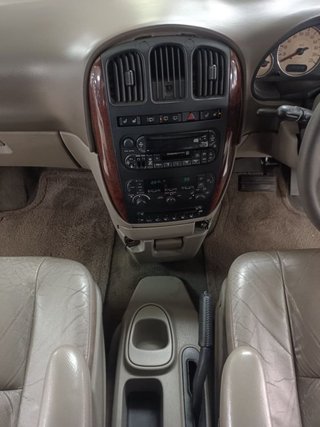2002 Chrysler Grand Voyager 3.3 LIMITED AUTO - photo 7