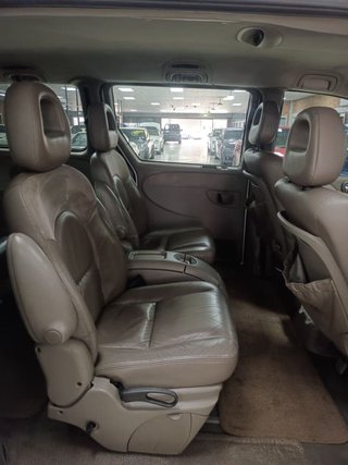 2002 Chrysler Grand Voyager 3.3 LIMITED AUTO - photo 4