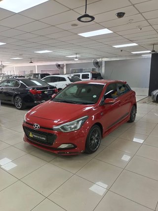 2015 Hyundai i20 1.4 N Series - photo 3