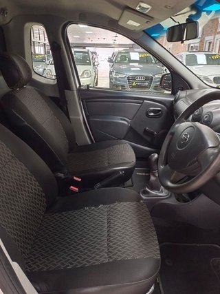 2018 Nissan NP200 1.5 DCI SAFETY PACK - photo 2