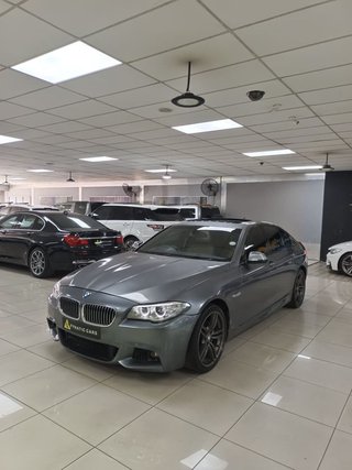 2015 BMW 5 Series 520i AUTO - photo 3