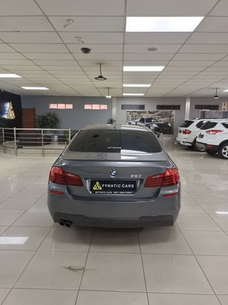 2015 BMW 5 Series 520i AUTO - photo 5
