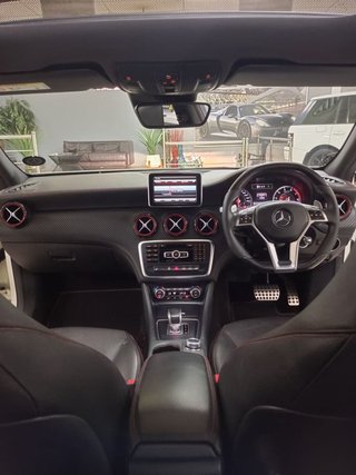 2016 Mercedes-AMG A-Class A45 AMG 4MATIC - photo 4