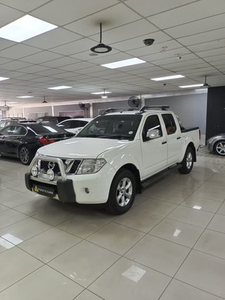 2012 Nissan Navara 2.5 dCi LE AUTO DOUBLE-CAB - photo 3