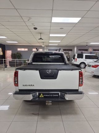 2012 Nissan Navara 2.5 dCi LE AUTO DOUBLE-CAB - photo 5