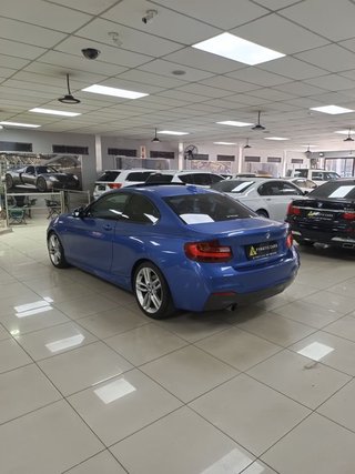 2014 BMW 2 Series 220i COUPE M SPORT AUTO - photo 4