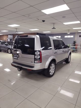 2015 Land Rover Discovery 4 3.0 TD | SD V6 SE - photo 1