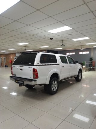 2011 Toyota Hilux 4.0 V6 HERITAGE RAISED BODY AUTO DOUBLE CAB - photo 1