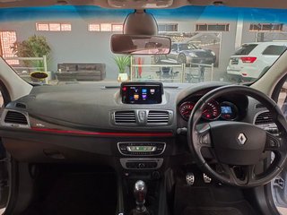 2015 Renault Megane lll 1.2T GT-LINE - photo 4
