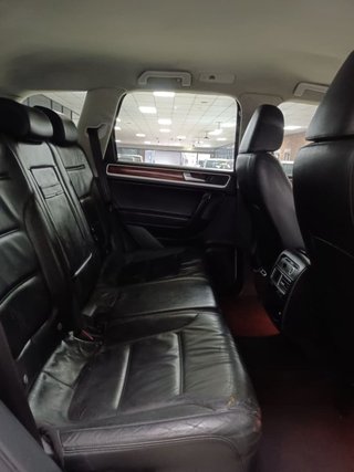 2011 Volkswagen Touareg 3.0 V6 TDI AUTO BLUEMOTION - photo 3