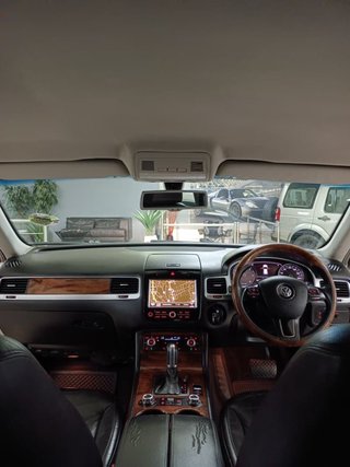 2011 Volkswagen Touareg 3.0 V6 TDI AUTO BLUEMOTION - photo 4