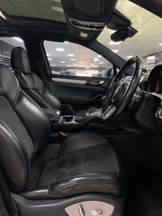 2018 Porsche Cayenne GTS II - photo 2