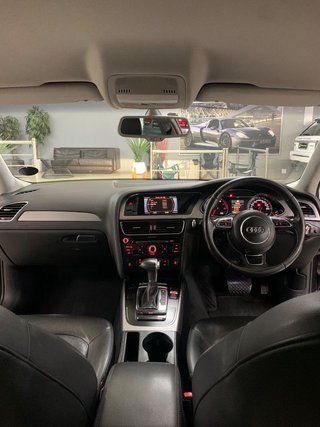 2012 Audi A4 1.8 T ATTRACTION AUTO - photo 2