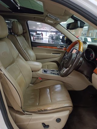 2012 Jeep Grand Cherokee 3.0 V6 CRD OVERLAND - photo 2