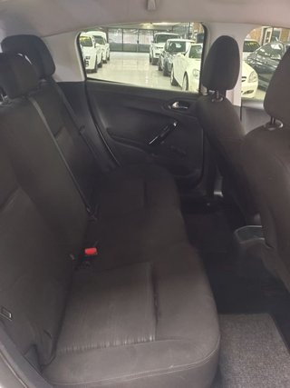 2015 Peugeot 208 1.0 VTi ACCESS 5-DR - photo 3