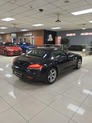 2010 BMW Z4 sDRIVE23i AUTO - TOW AWAY - photo 1