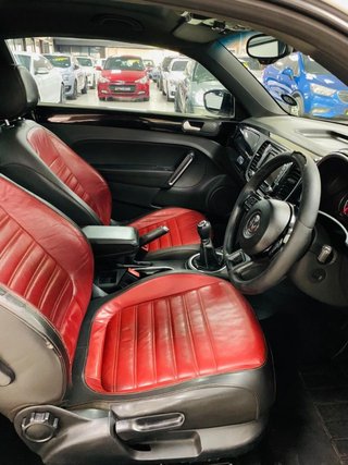 2012 Volkswagen Beetle 1.4 TSI SPORT - photo 2