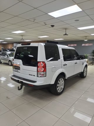 2013 Land Rover Discovery 4 3.0 TD | SD V6 SE - photo 1