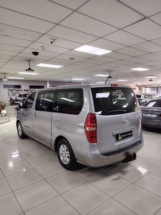 2017 Hyundai H-1 2.5 CRDi | ELITE AUTO - photo 4