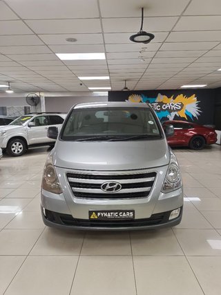 2017 Hyundai H-1 2.4 CVVT | EXECUTIVE - photo 2