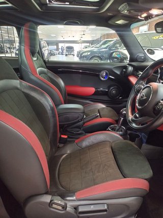 2016 MINI Hatch JCW AUTO - photo 2