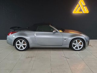 2006 Nissan 350Z ROADSTER - photo 3