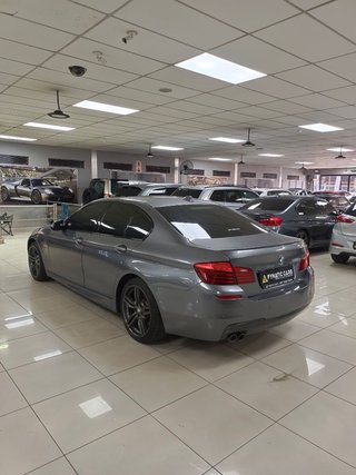 2015 BMW 5 Series 520i AUTO - photo 4