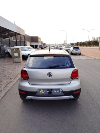 2011 Volkswagen Polo 1.6 TDI Cross - photo 1