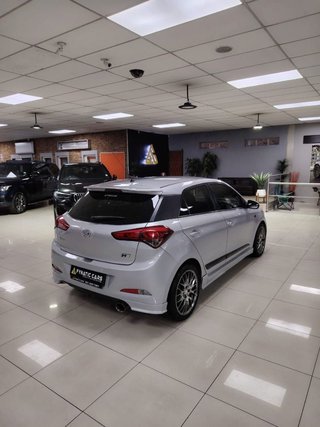 2016 Hyundai i20 1.4 N Series - photo 1