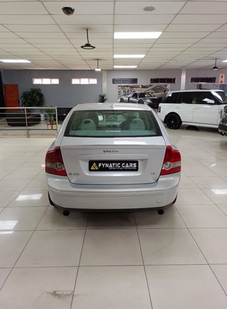 2004 Volvo S40 T5 - photo 5