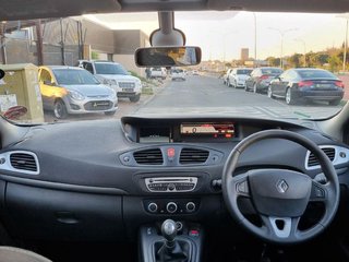 2011 Renault Scenic III 1.6 Expression - photo 6