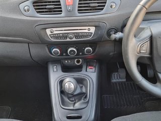 2011 Renault Scenic III 1.6 Expression - photo 7