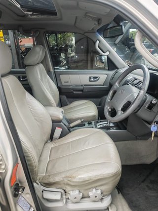 2006 Hyundai Terracan 3.5 V6 Auto 7-seat - photo 4