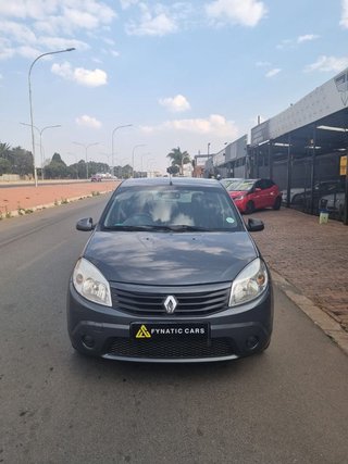 2011 Renault Sandero 1.6 Dynamique - photo 2