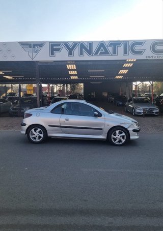 2003 Peugeot 206 CC 1.6 - photo 2