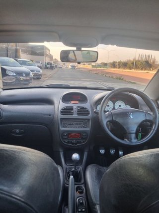 2003 Peugeot 206 CC 1.6 - photo 5
