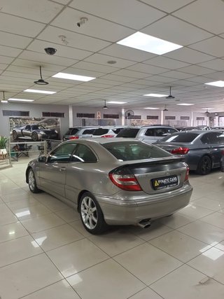 2005 Mercedes-Benz C-Class C 230K Coupe - photo 4