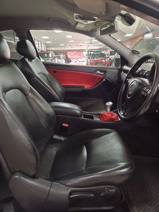 2005 Mercedes-Benz C-Class C 230K Coupe - photo 2