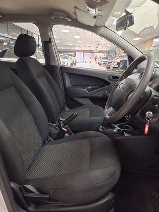 2015 Ford Figo 1.4 Ambiente - photo 2