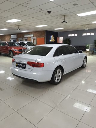 2011 Audi A4 Avant 1.8 T Ambition - photo 1
